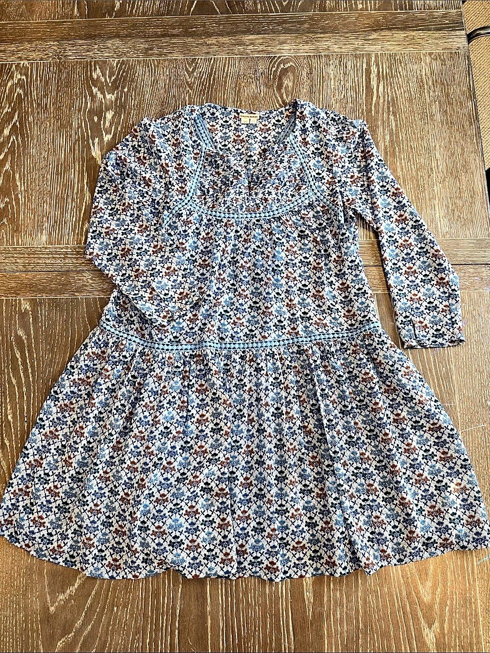 Anthropologie, Holding Horses Floral Mini Dress Blue & White Size 4